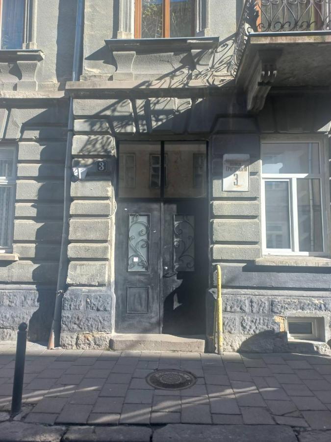 דירות לבוב Чорно -Білий Люкс В Центрі מראה חיצוני תמונה